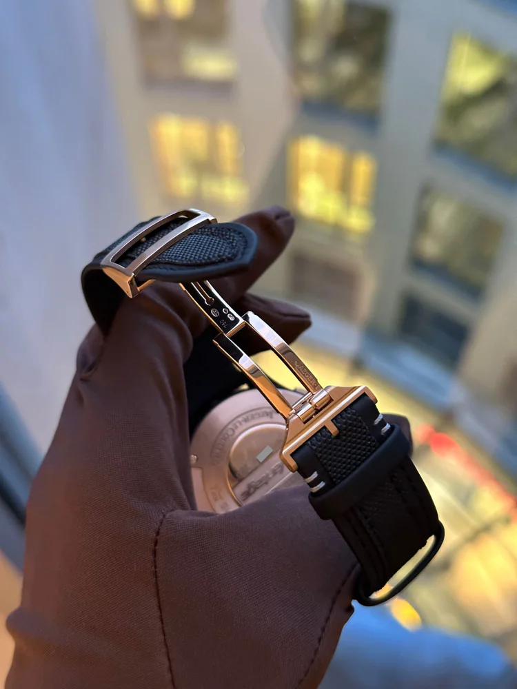 Jaeger-LeCoultre AMVOX Aston Martin